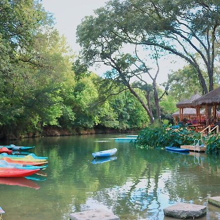 Son'S Rio Cibolo Birdhouse Cabin #10 Romantic Water Front Cabins Surrounded By Nature! Marion Exteriör bild